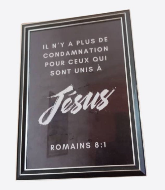 Tableau en fond noir réligieux avec verset biblique